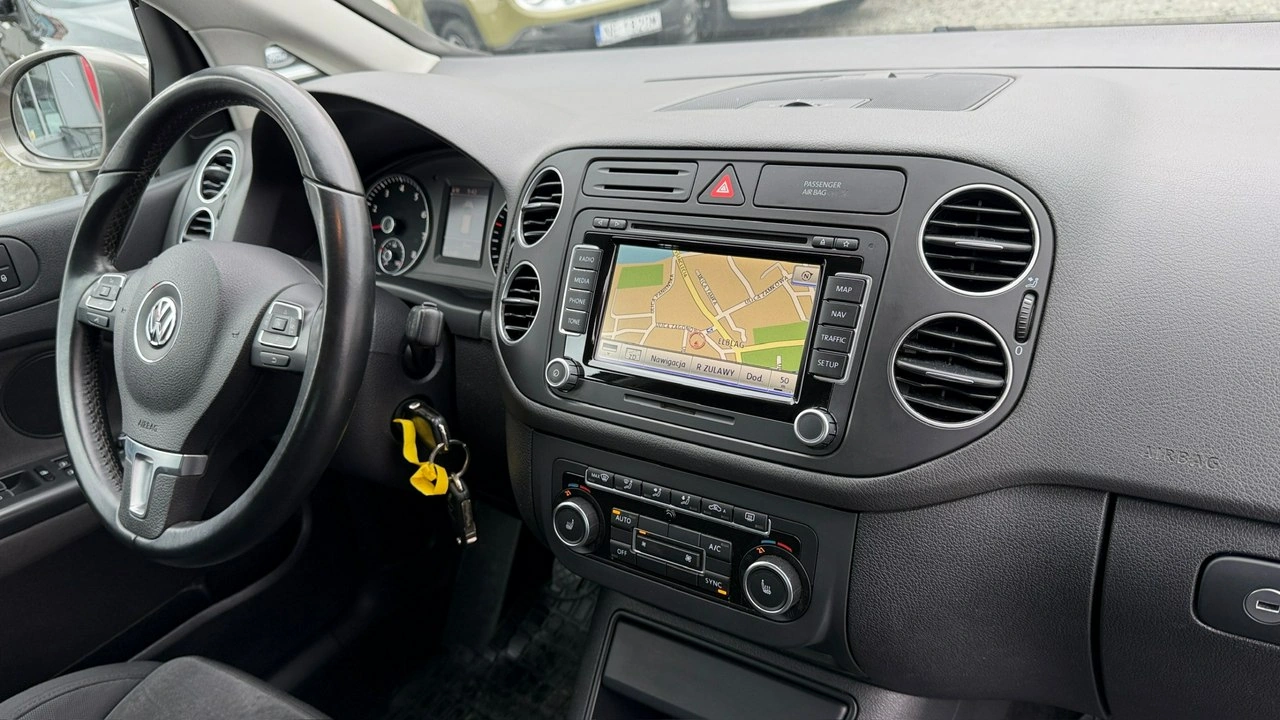 Volkswagen Golf Plus - Zdjęcie 15