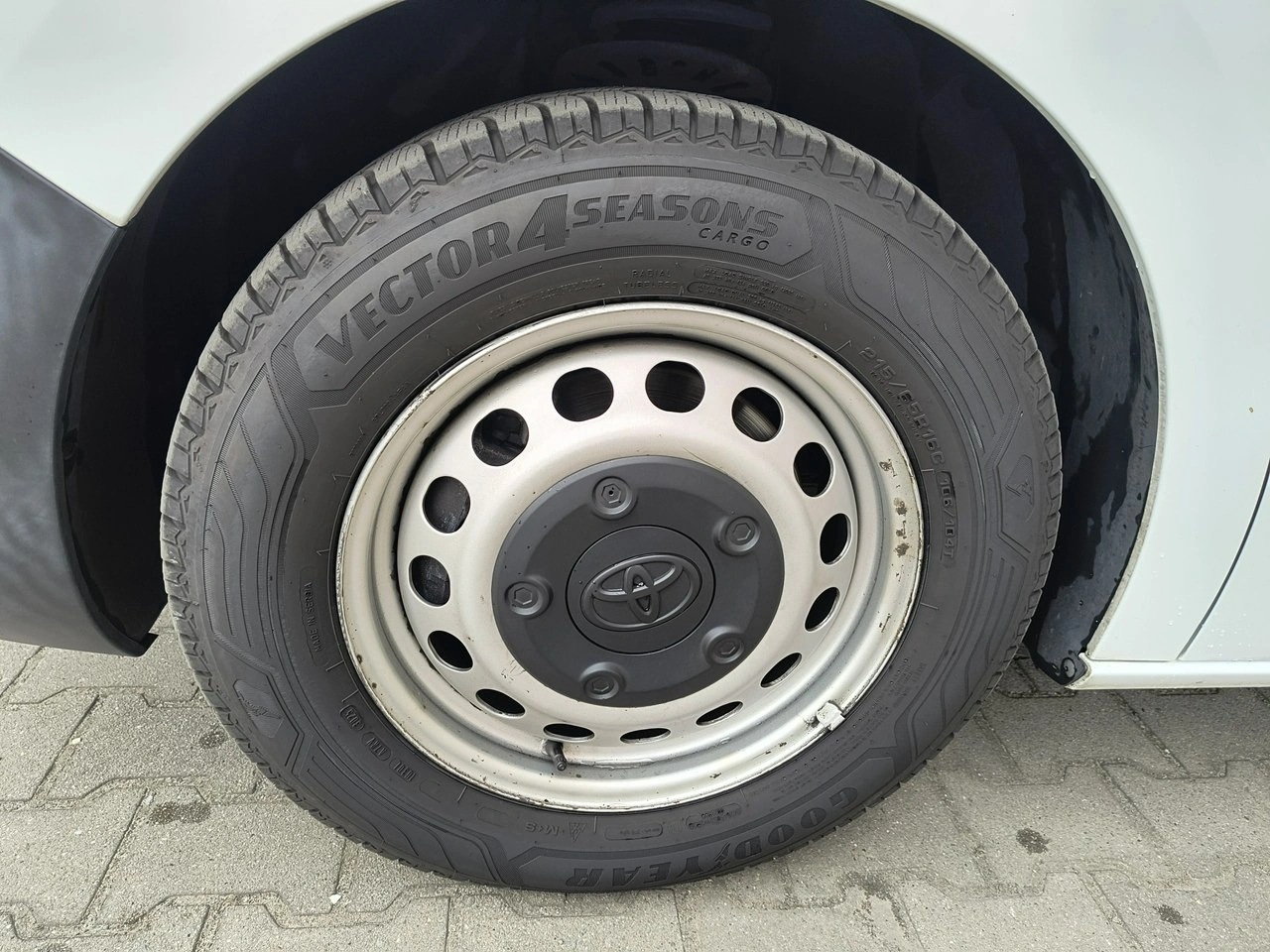 Toyota ProAce - Zdjęcie 31