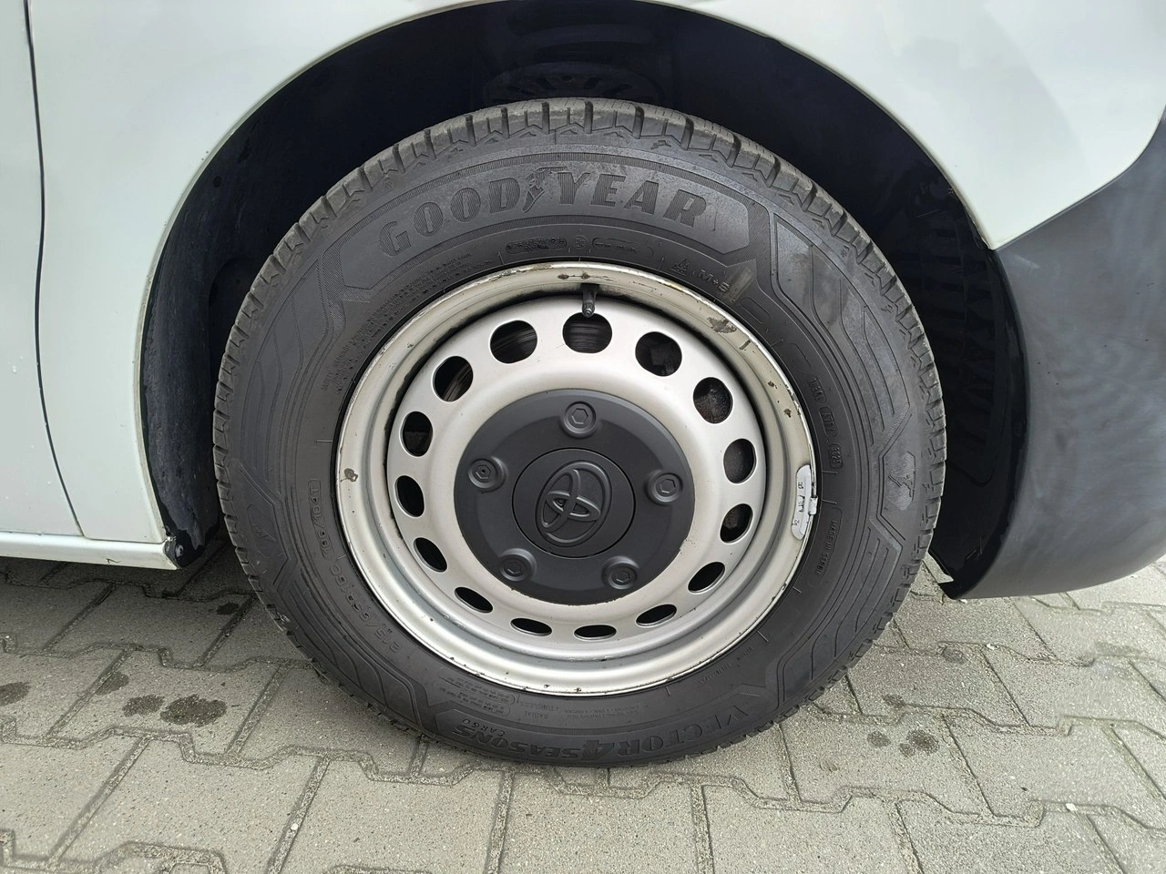 Toyota ProAce - Zdjęcie 32