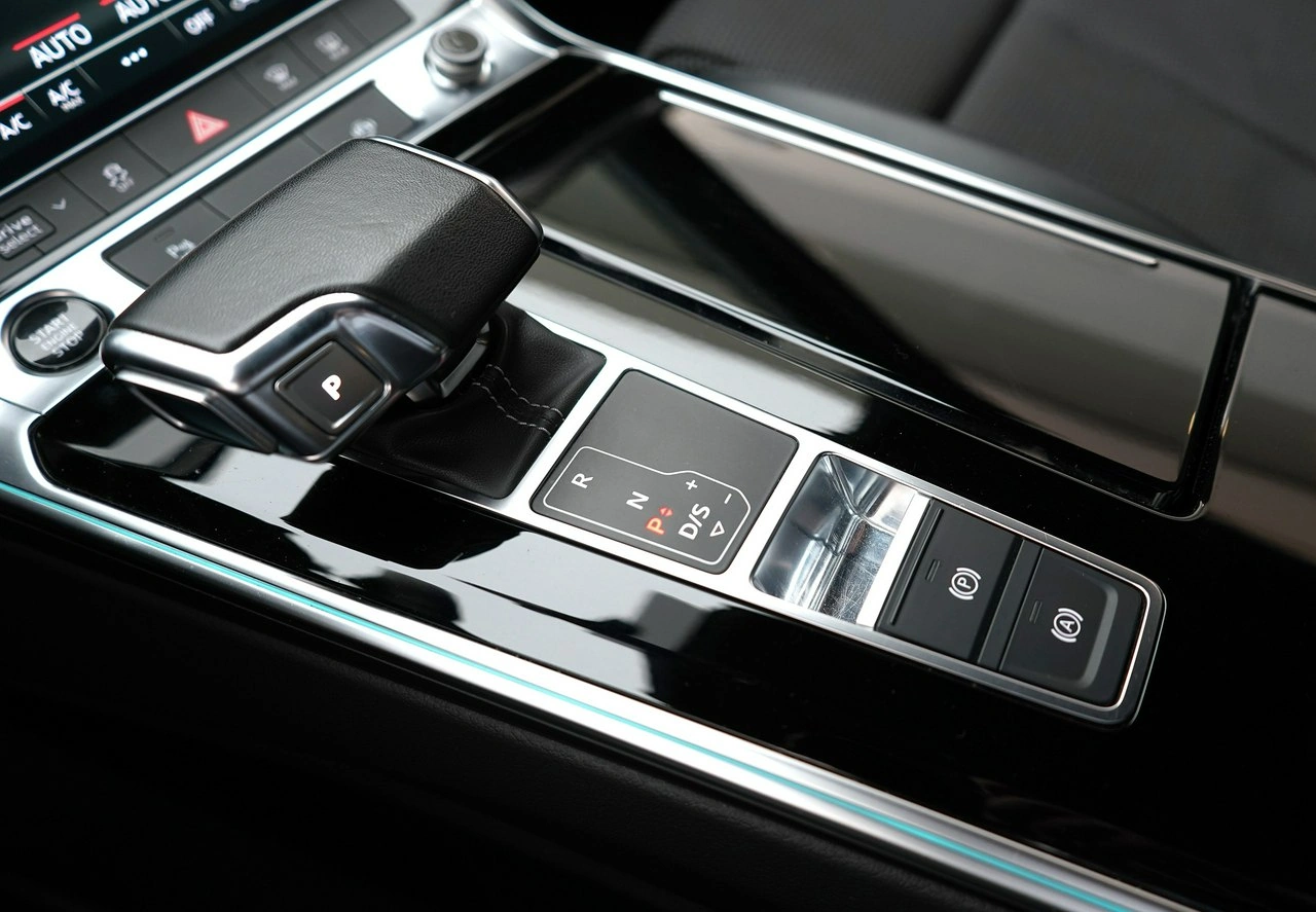 Audi A6 - Zdjęcie 16