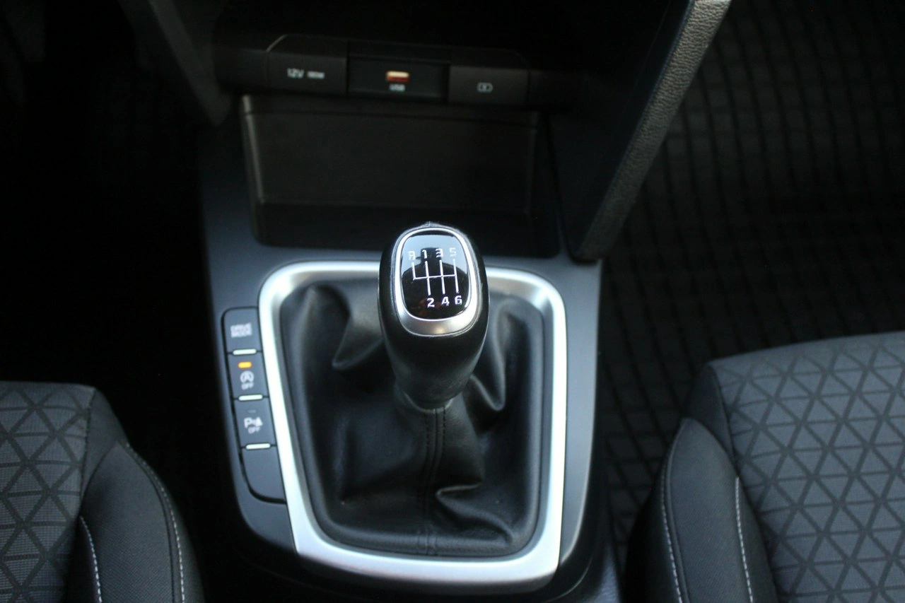 Kia Ceed - Zdjęcie 16