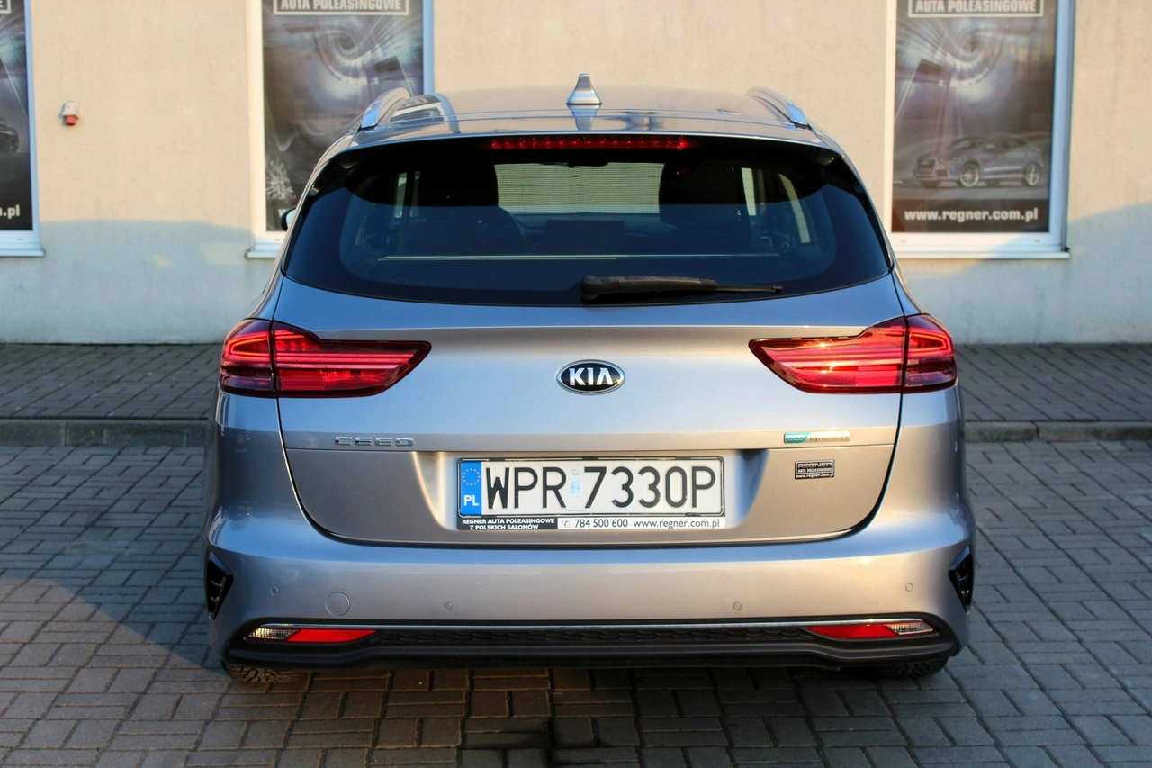 Kia Ceed - Zdjęcie 4