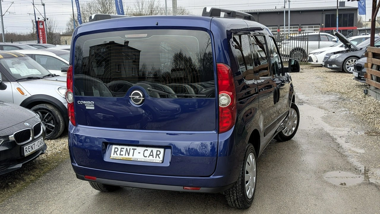 Opel Combo - Zdjęcie 8