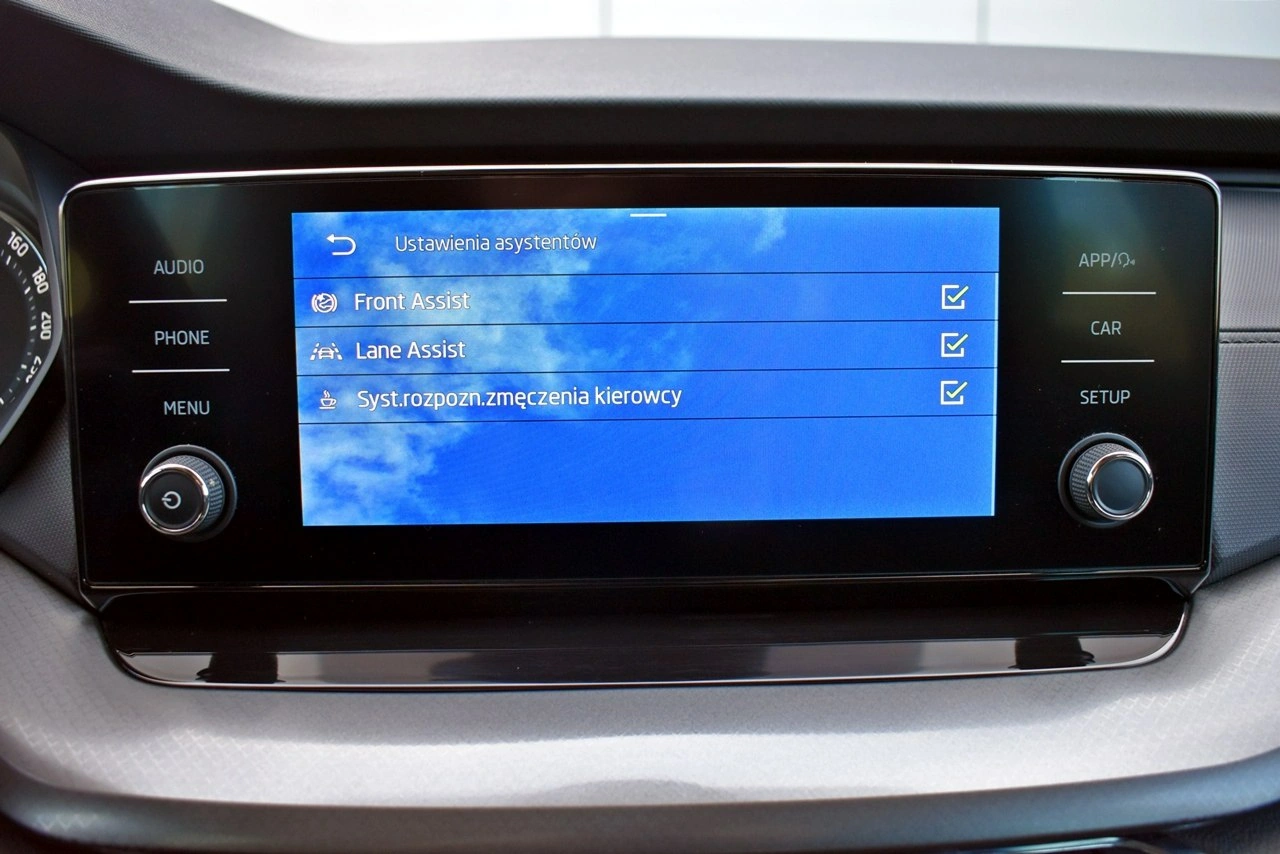 Skoda Octavia - Zdjęcie 20