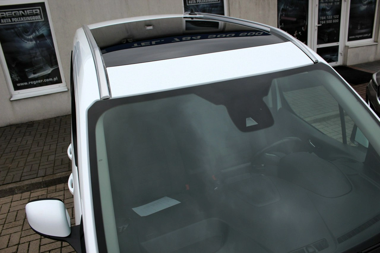 Ford Tourneo Connect - Zdjęcie 16