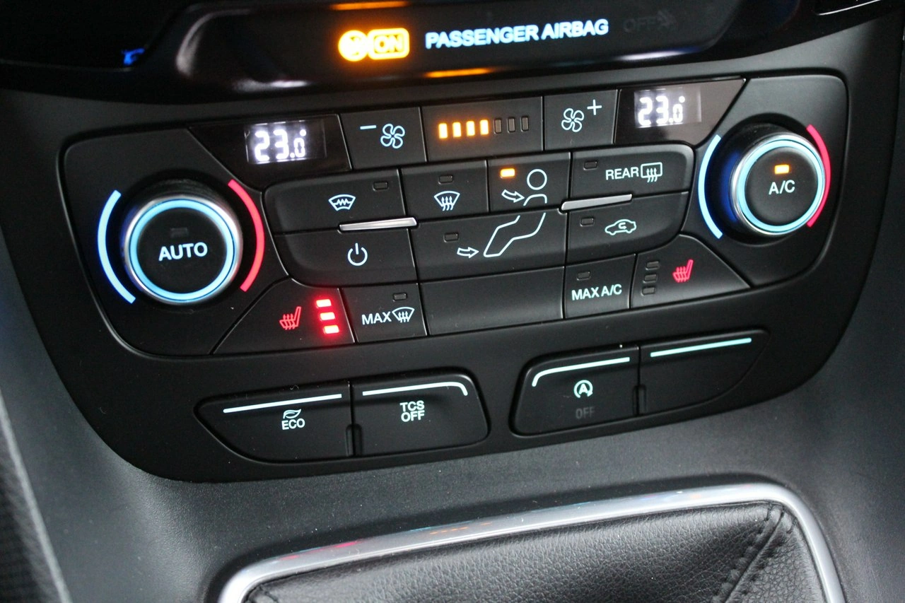 Ford Tourneo Connect - Zdjęcie 19