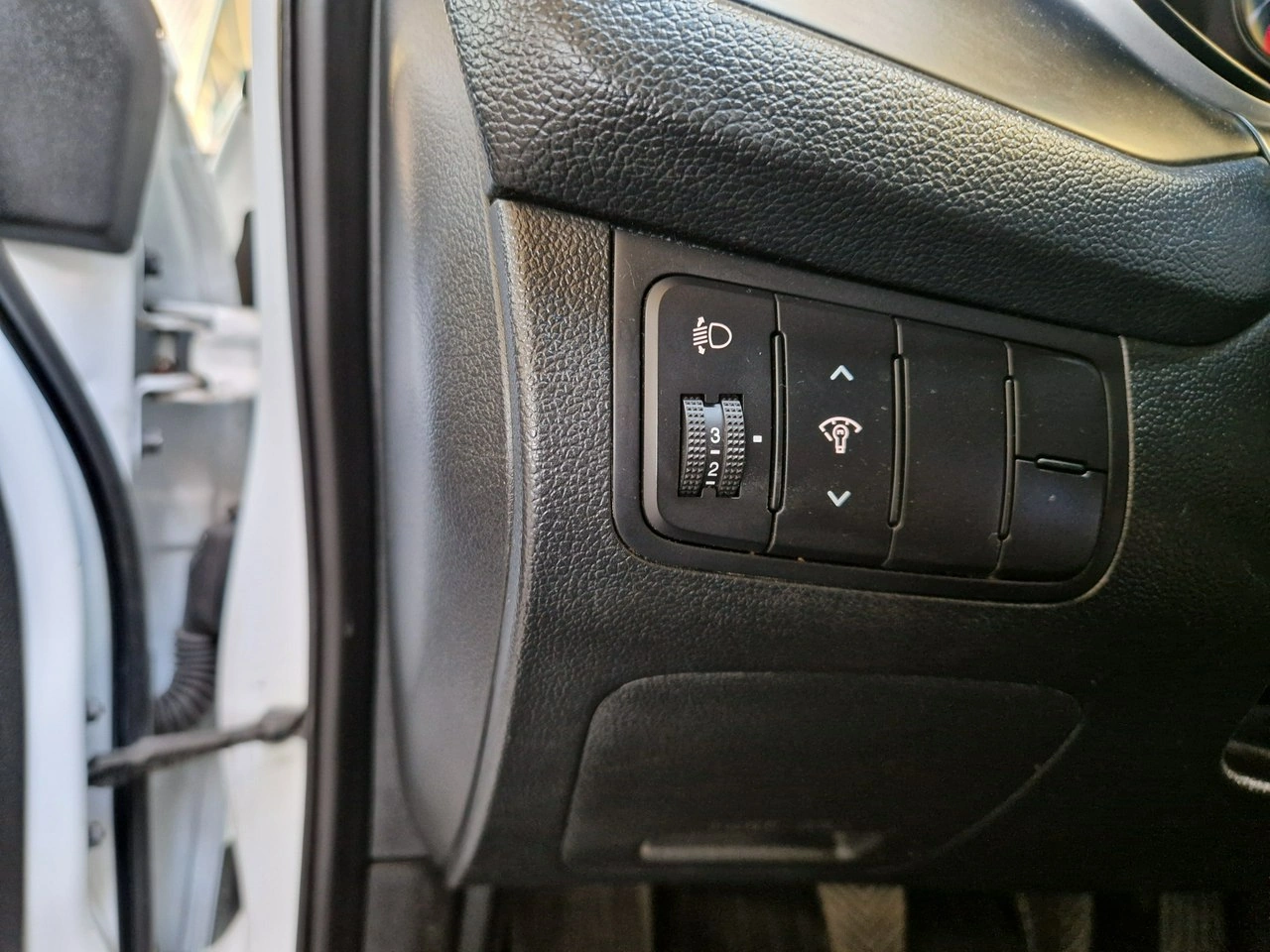 Kia Ceed - Zdjęcie 12