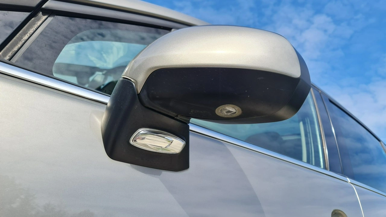 Peugeot 5008 - Zdjęcie 40