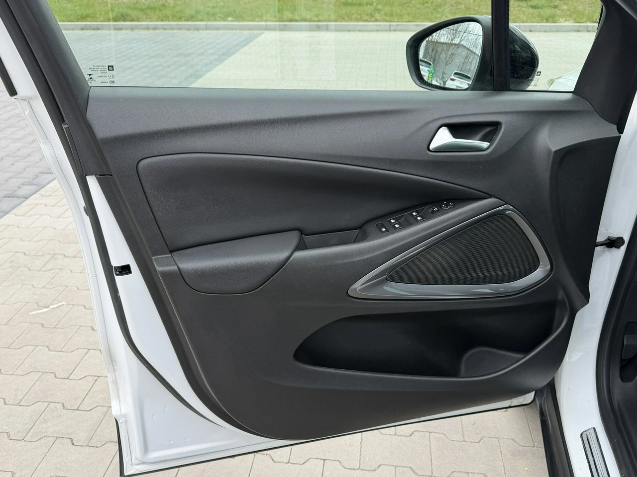 Opel Crossland X - Zdjęcie 14