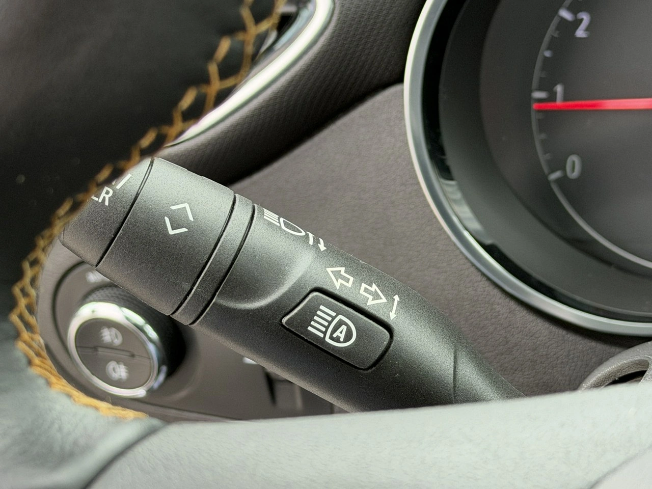 Opel Crossland X - Zdjęcie 25