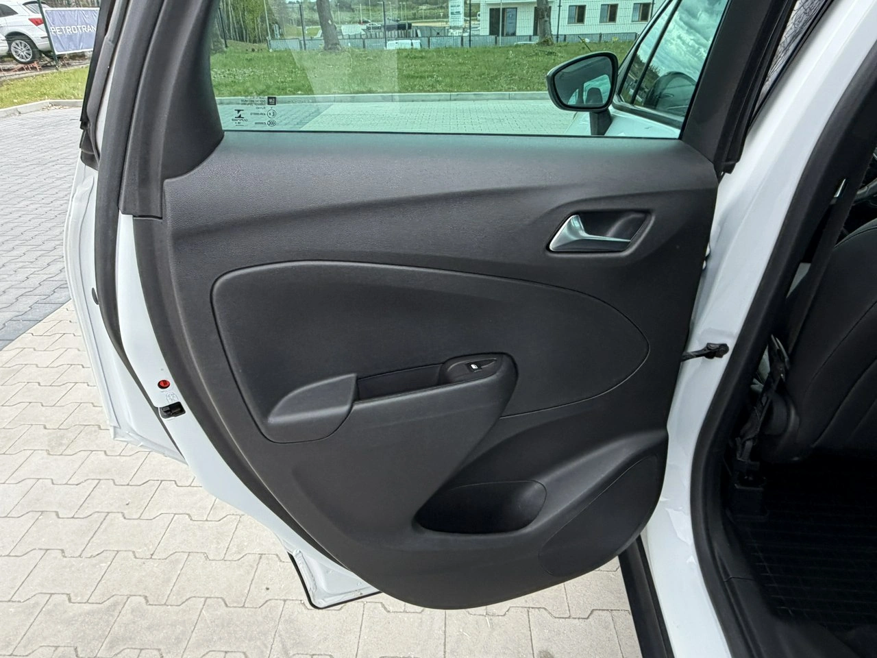 Opel Crossland X - Zdjęcie 30