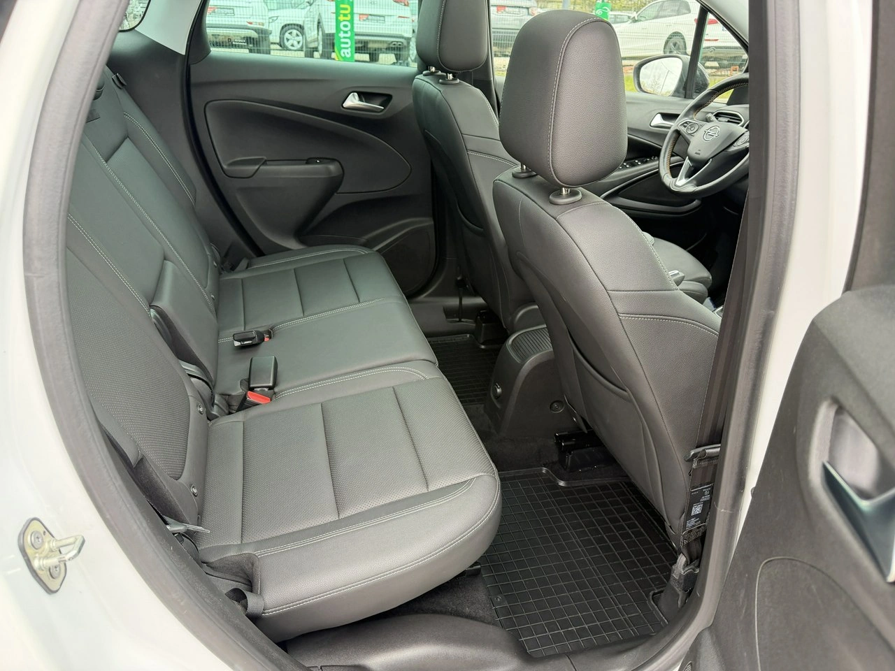 Opel Crossland X - Zdjęcie 32