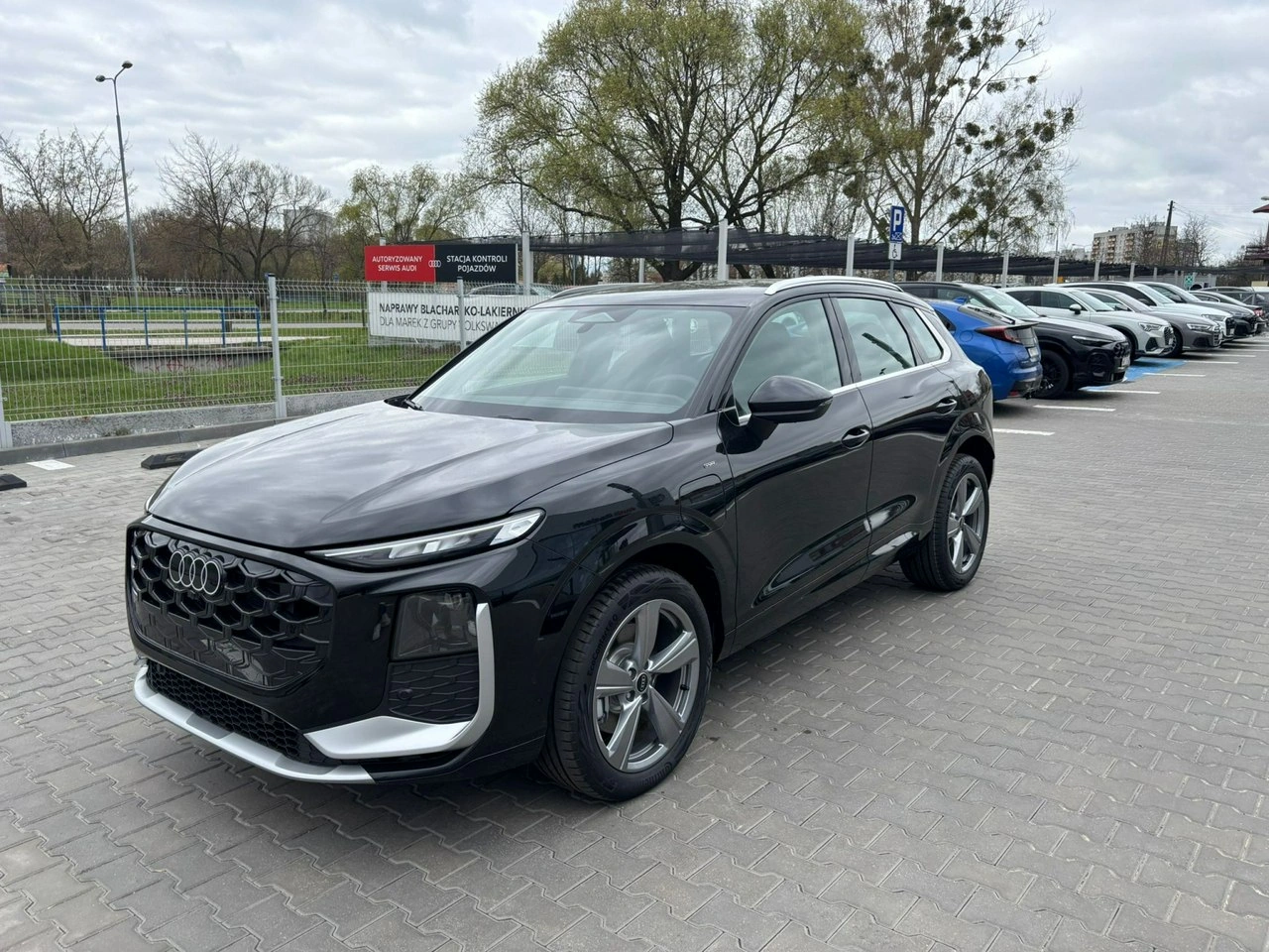 Audi Q3 - Zdjęcie 2