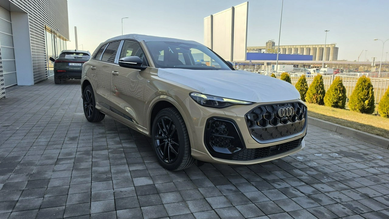 Audi Q5 - Zdjęcie 2