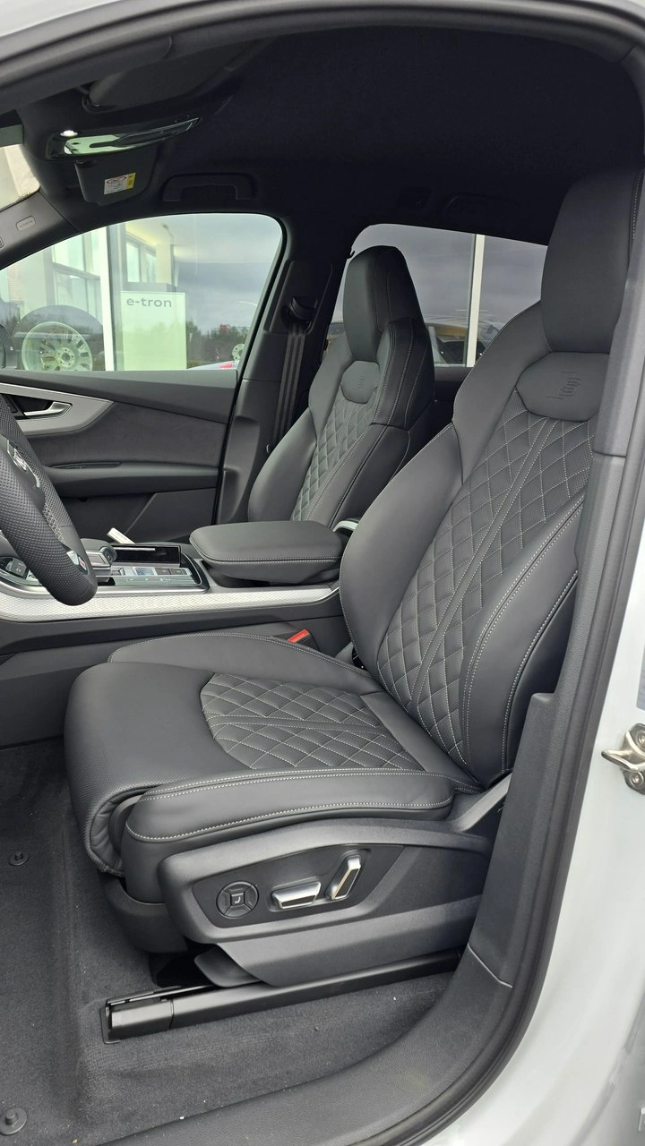 Audi Q7 - Zdjęcie 6
