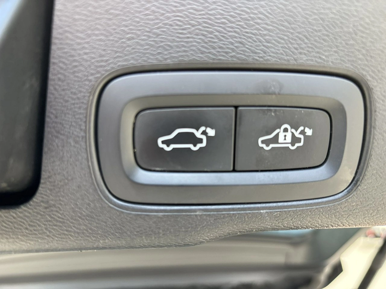 Volvo XC 60 - Zdjęcie 14