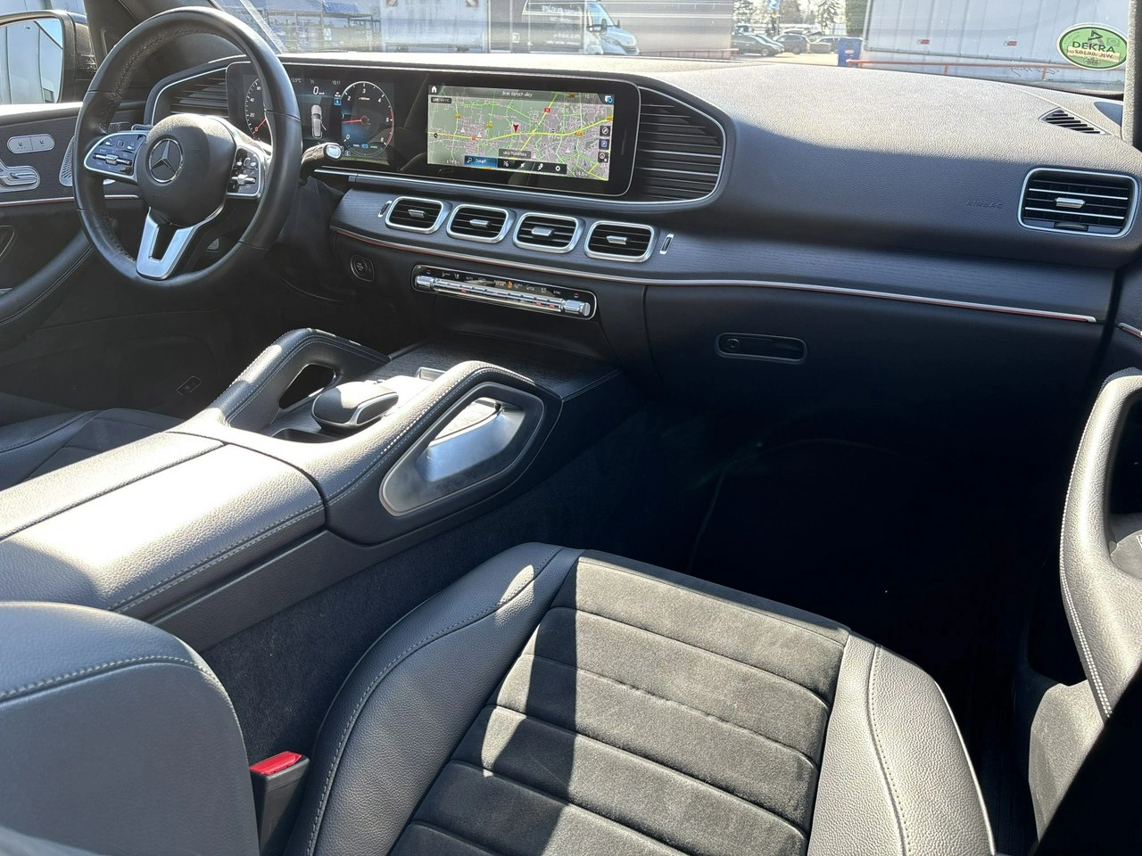 Mercedes GLE 300 - Zdjęcie 17