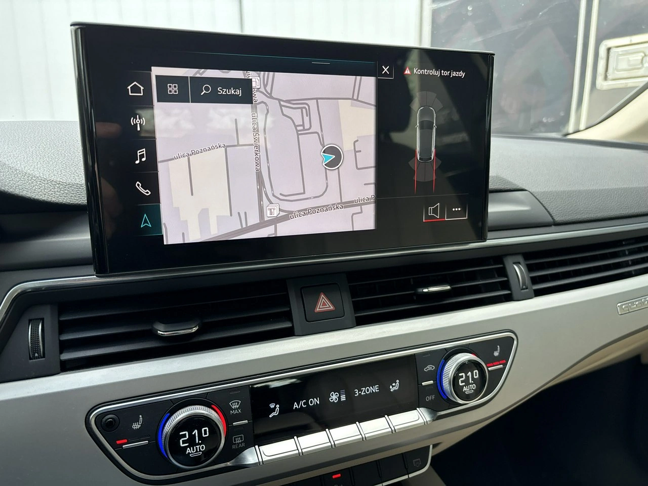 Audi A4 - Zdjęcie 19