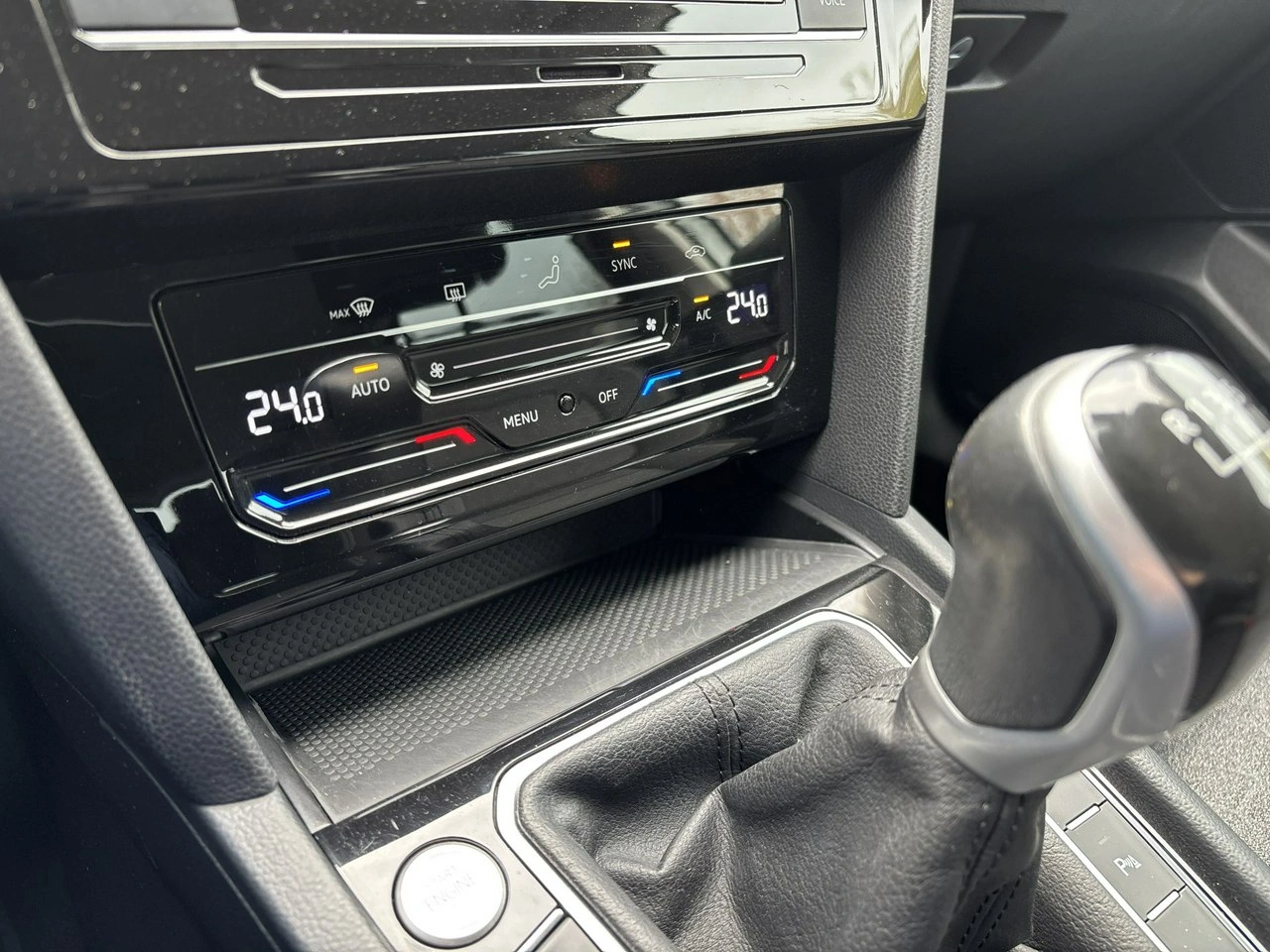 Volkswagen Passat - Zdjęcie 18