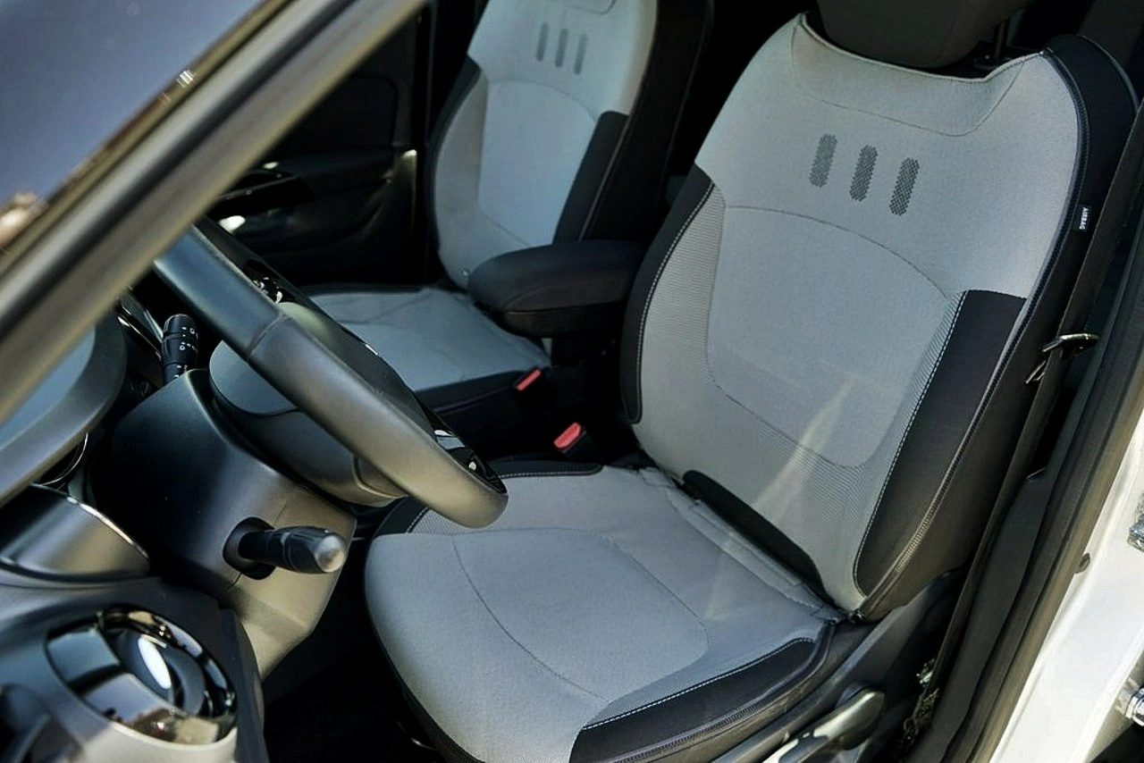 Renault Captur - Zdjęcie 18