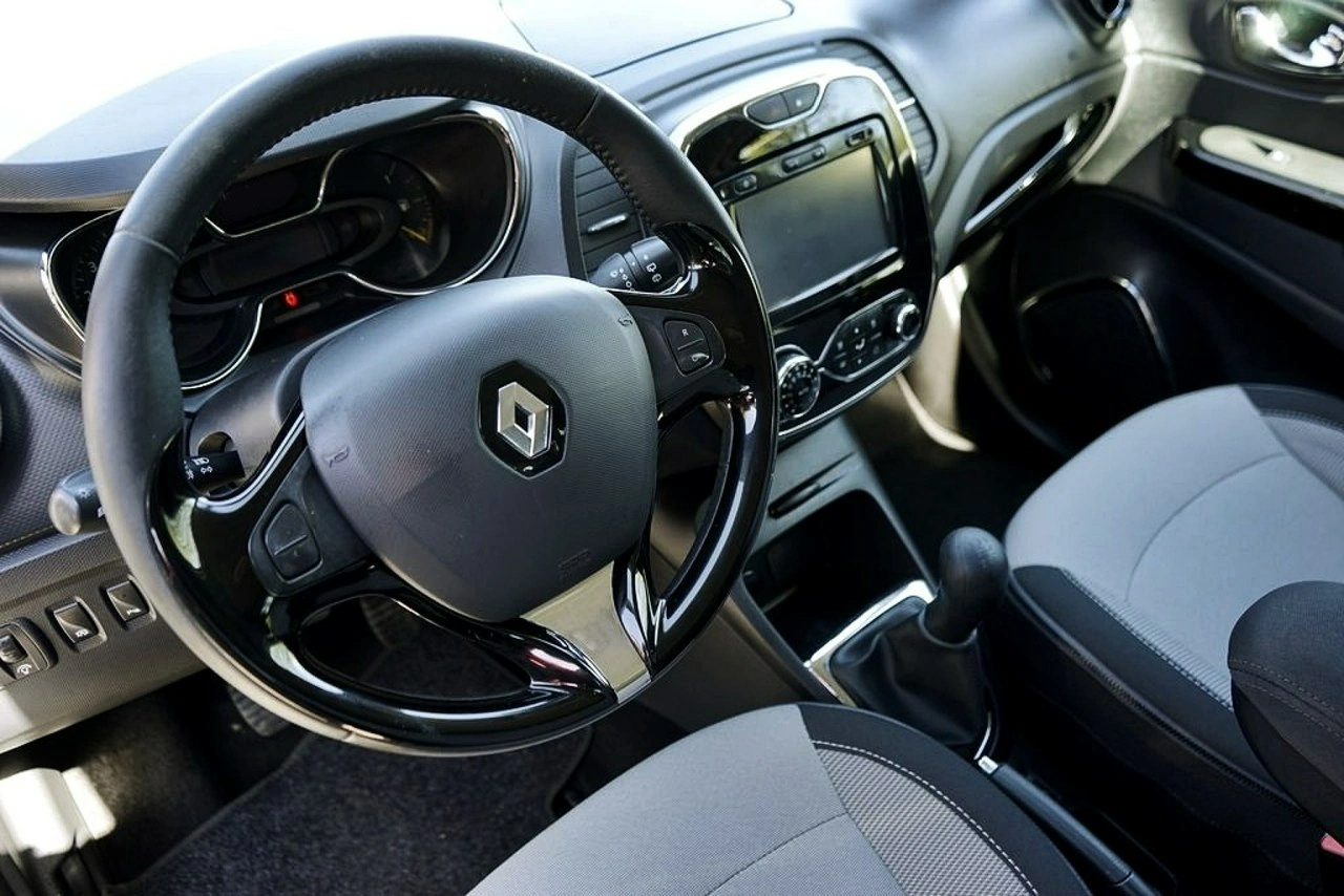 Renault Captur - Zdjęcie 22