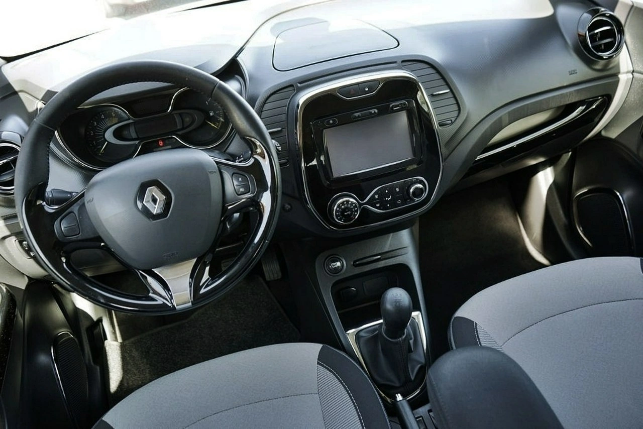 Renault Captur - Zdjęcie 23