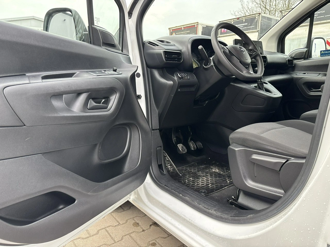 Opel Combo - Zdjęcie 9