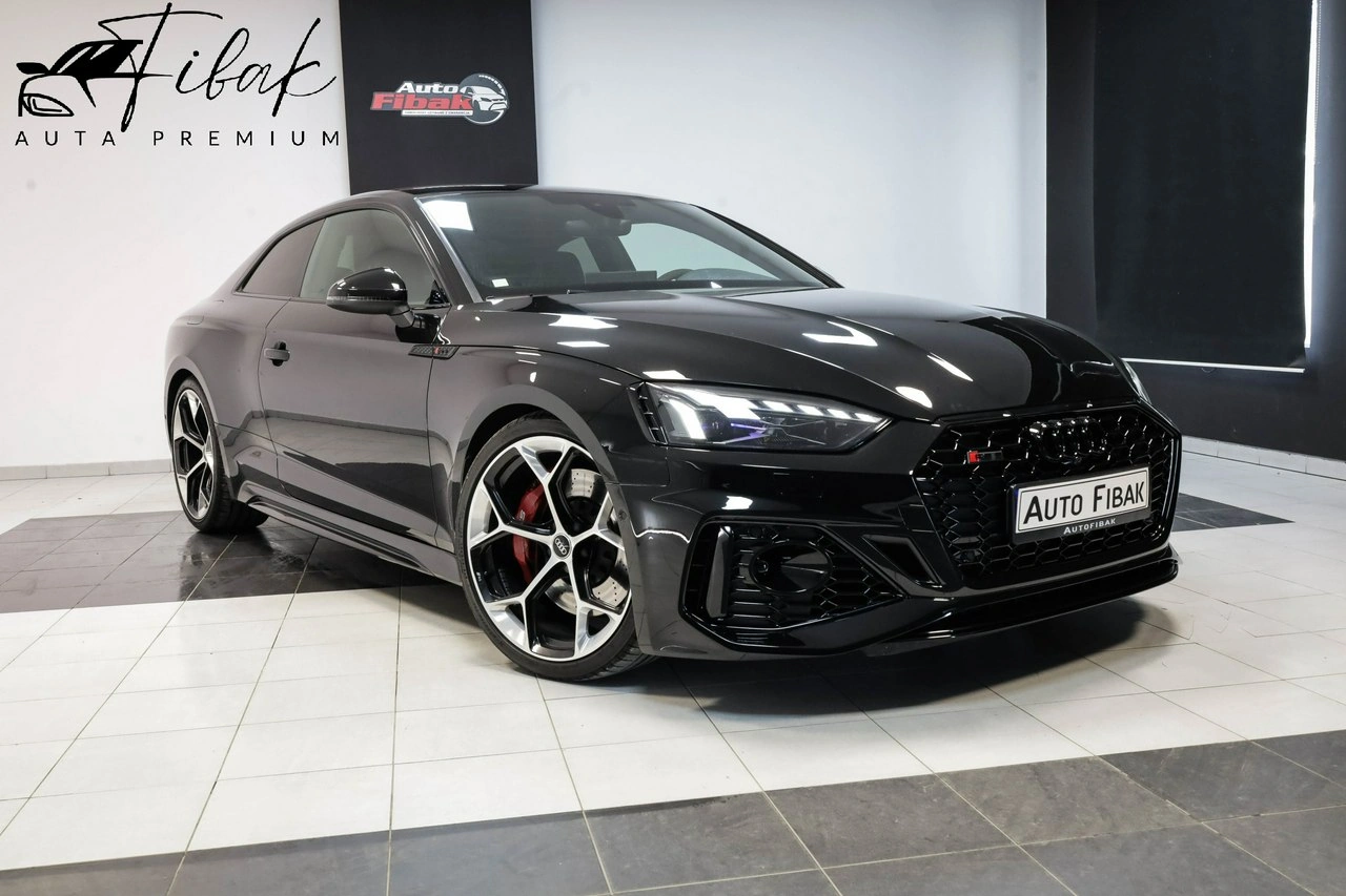 Audi RS5 - Główne zdjęcie