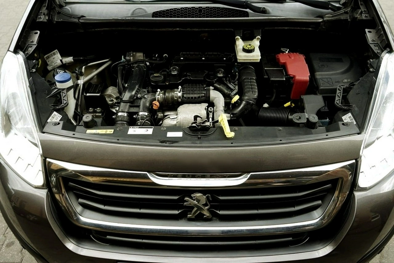 Peugeot Partner - Zdjęcie 12