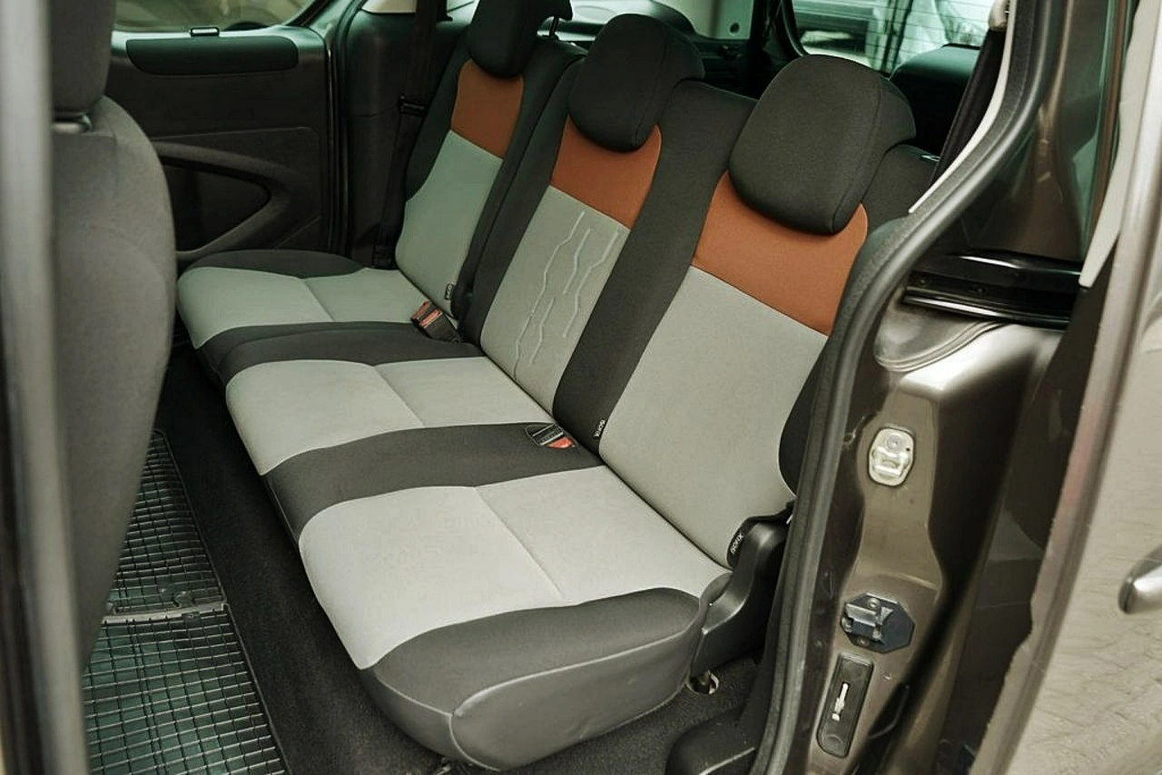 Peugeot Partner - Zdjęcie 17