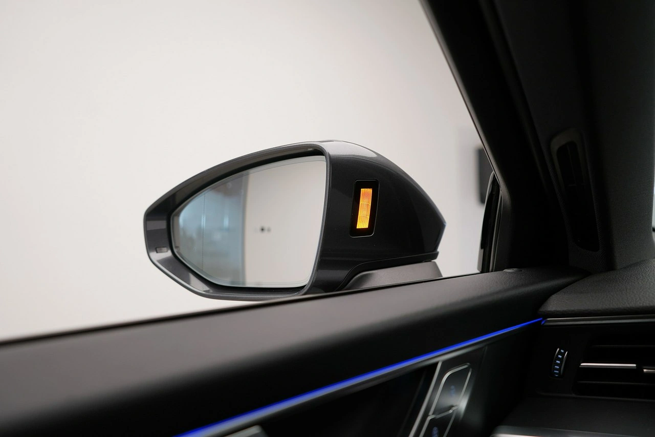 Audi A6 - Zdjęcie 13