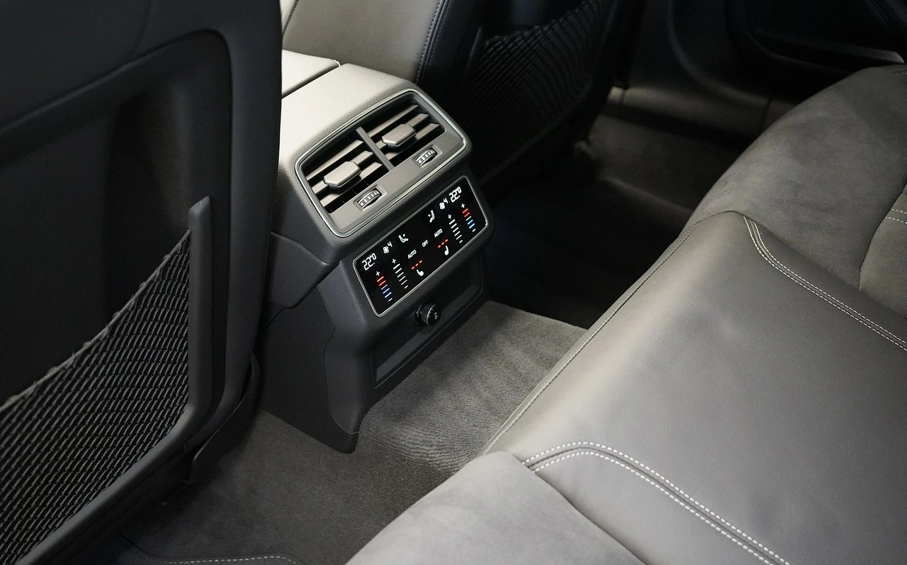 Audi A6 - Zdjęcie 30