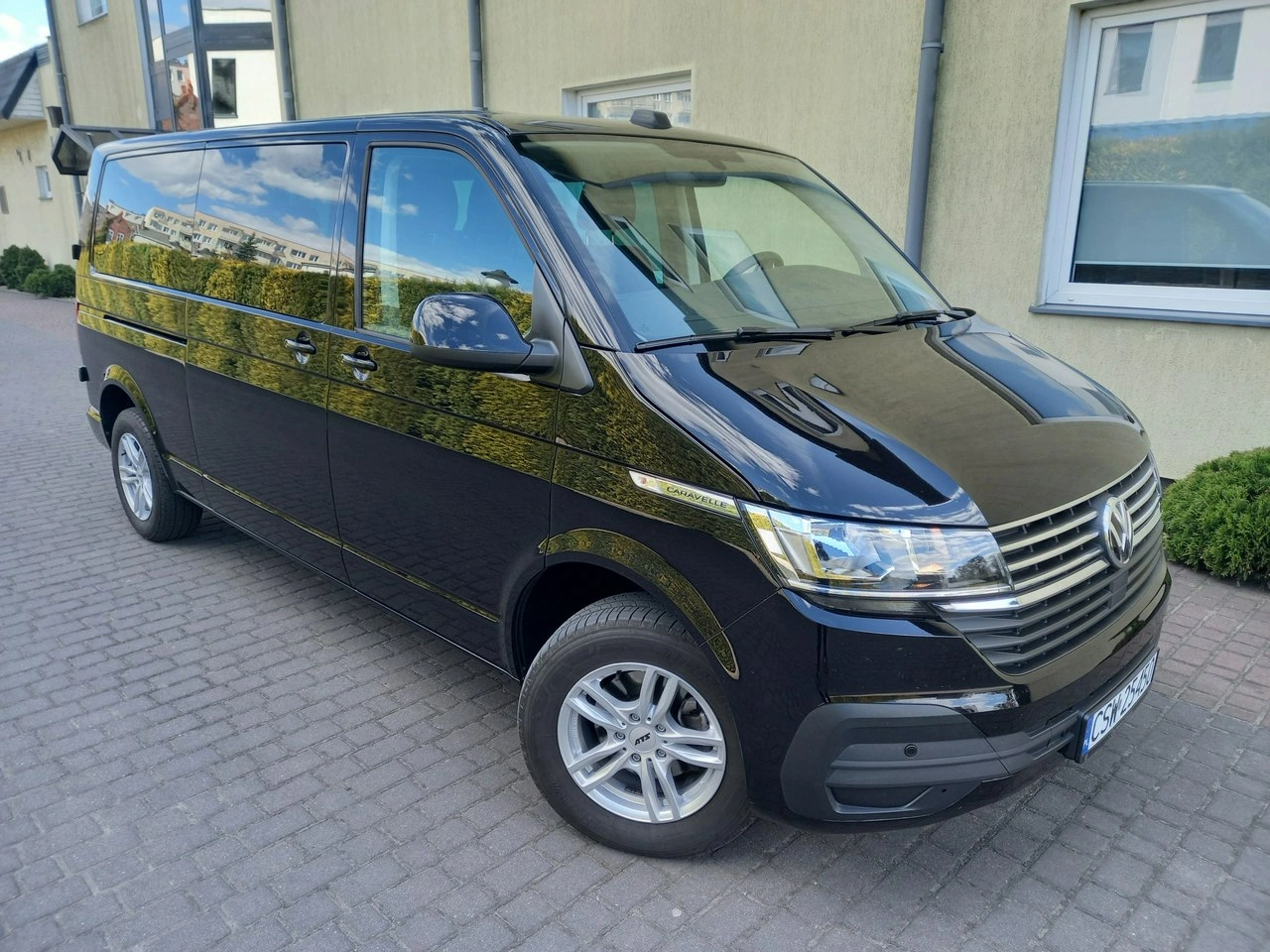 Volkswagen Caravelle - Zdjęcie 1