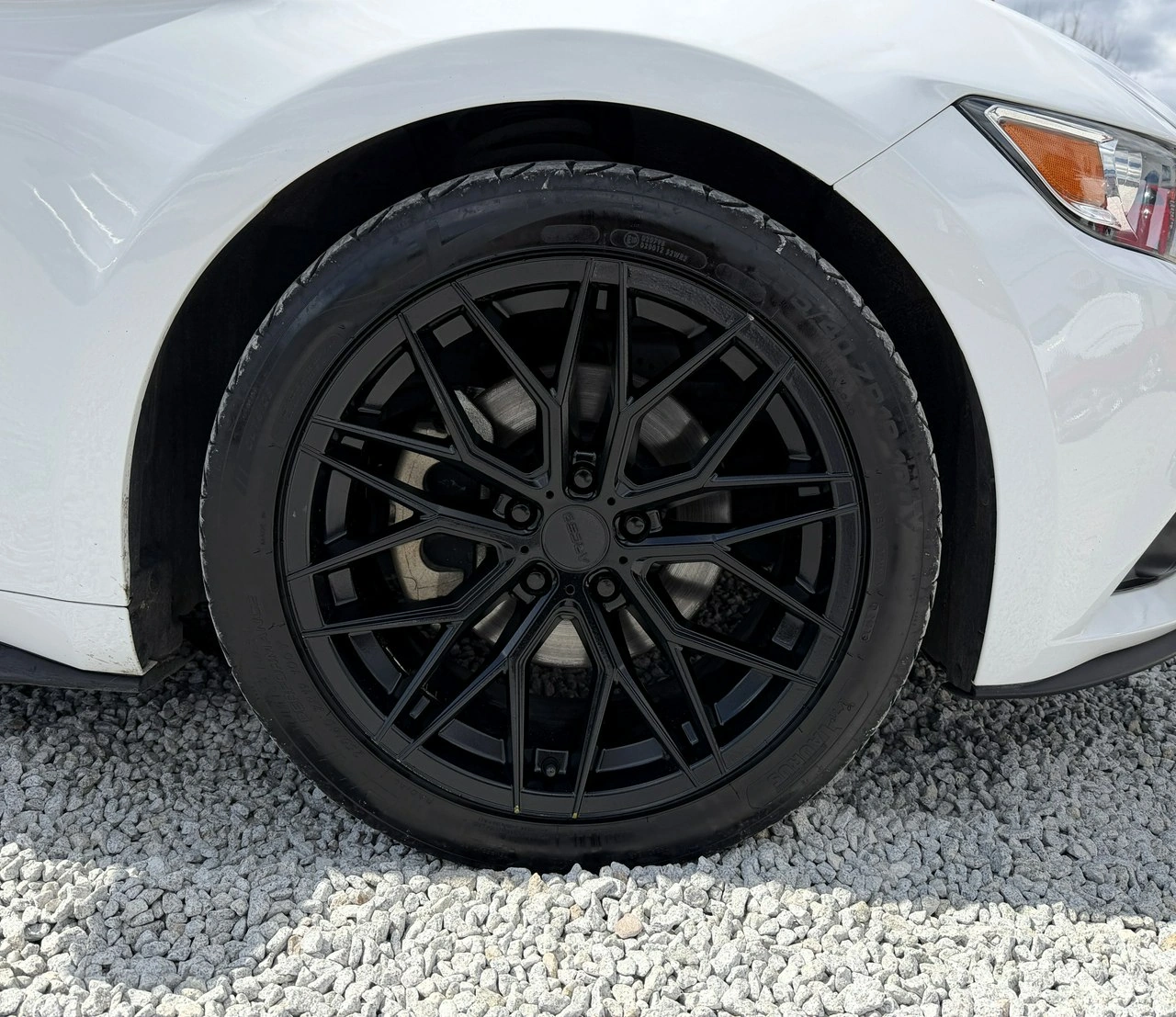 Ford Mustang - Zdjęcie 12