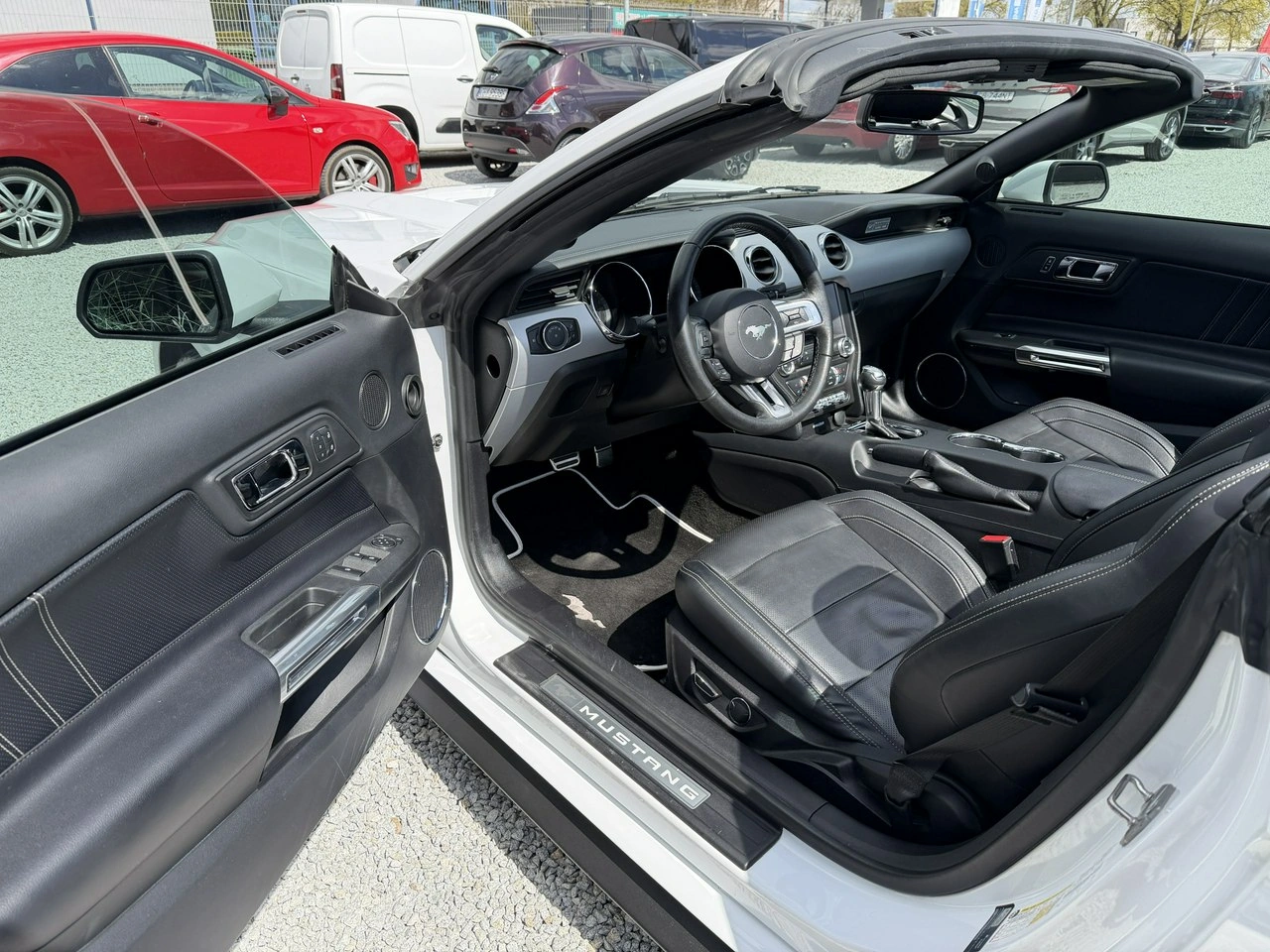 Ford Mustang - Zdjęcie 13