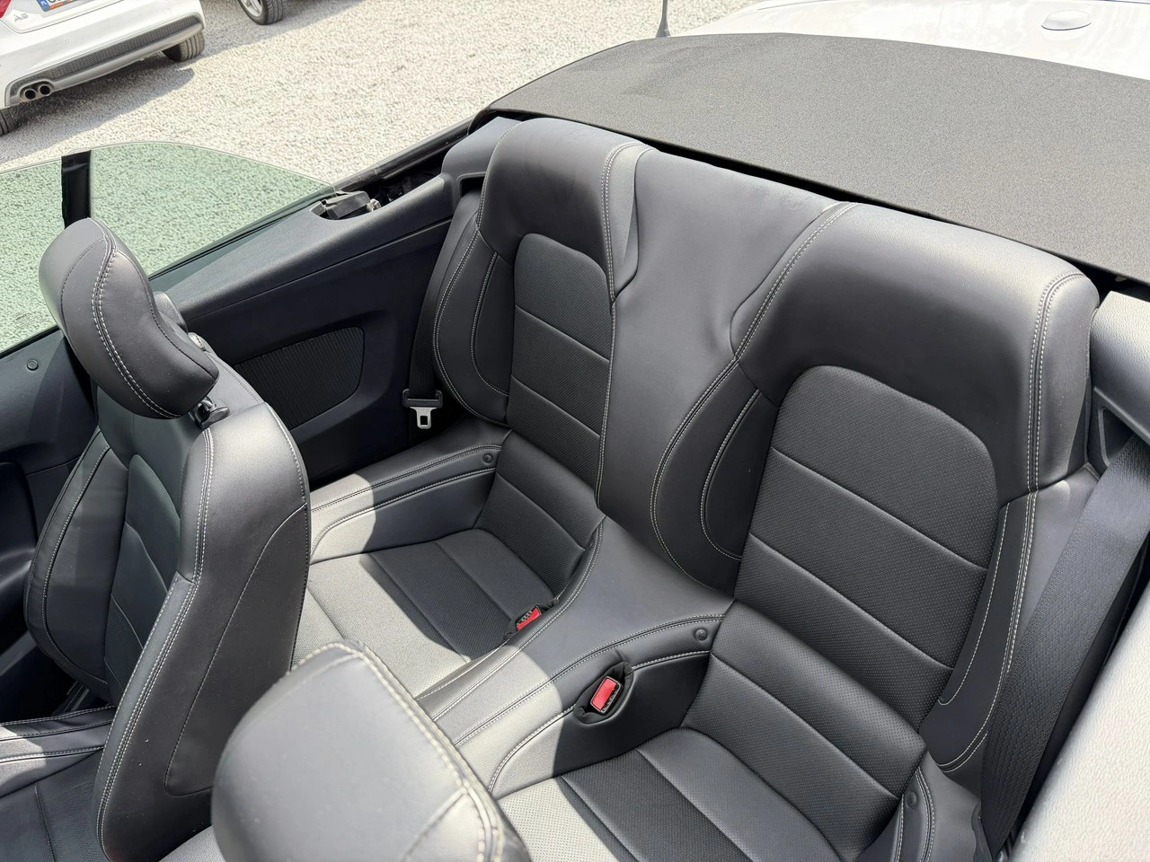 Ford Mustang - Zdjęcie 32