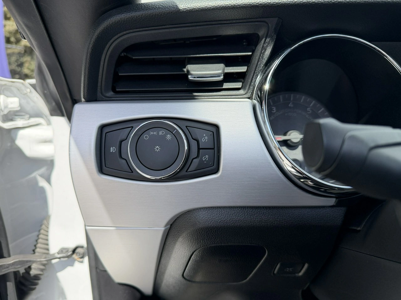 Ford Mustang - Zdjęcie 17