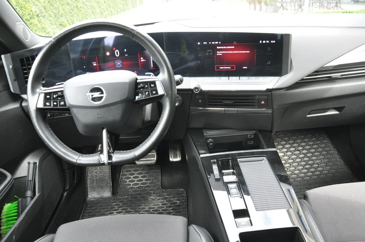 Opel Astra - Zdjęcie 18