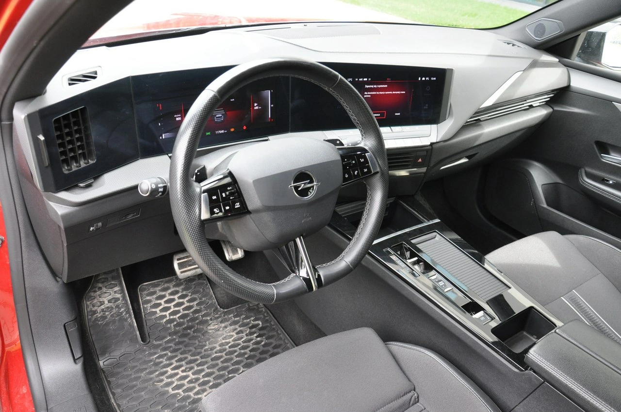 Opel Astra - Zdjęcie 22