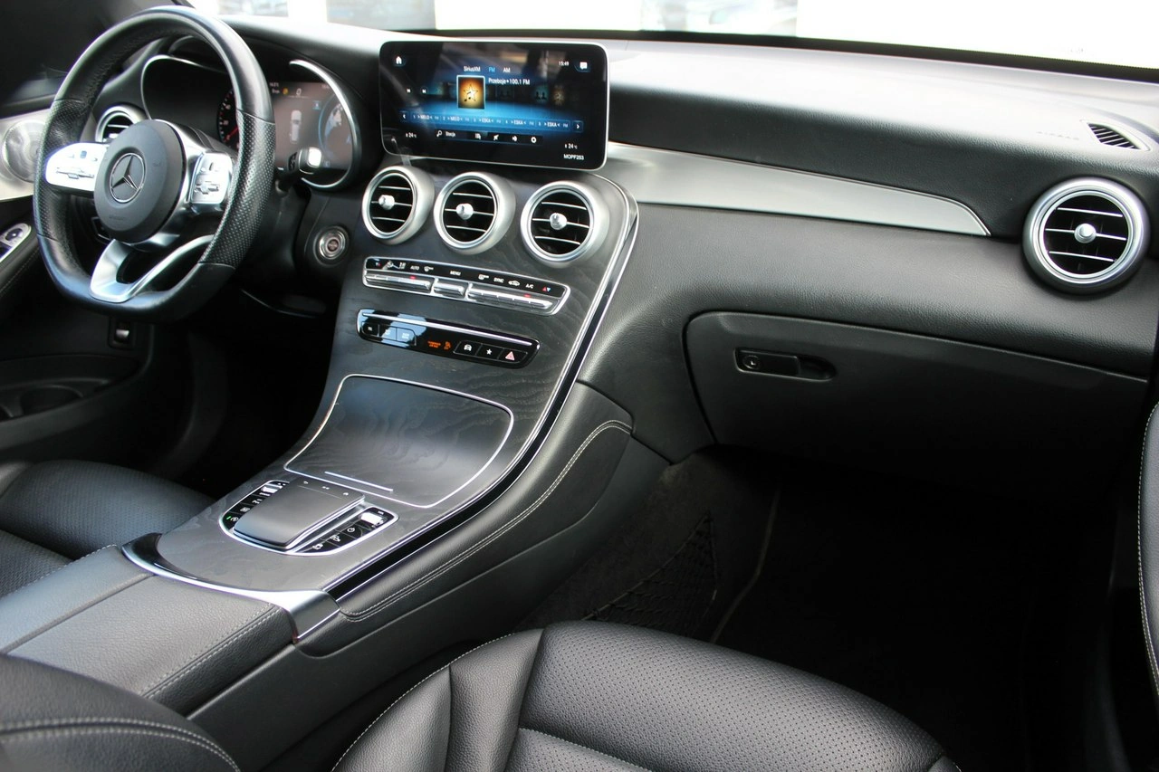 Mercedes GLC 300 - Zdjęcie 36