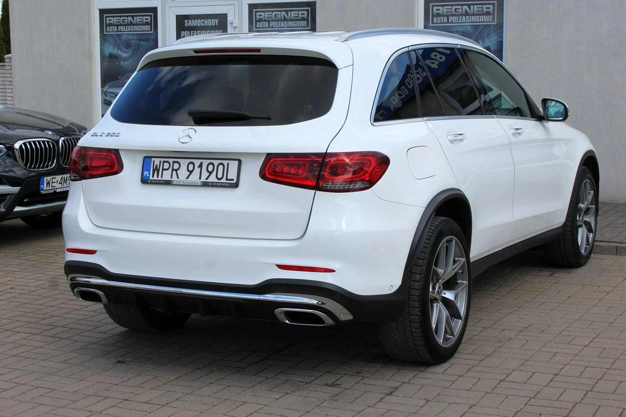 Mercedes GLC 300 - Zdjęcie 5