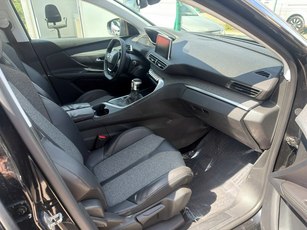 Peugeot 3008 - Zdjęcie 15