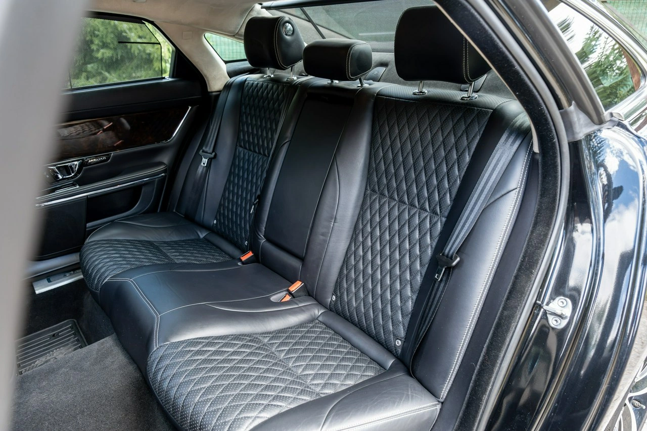 Jaguar XJ - Zdjęcie 58