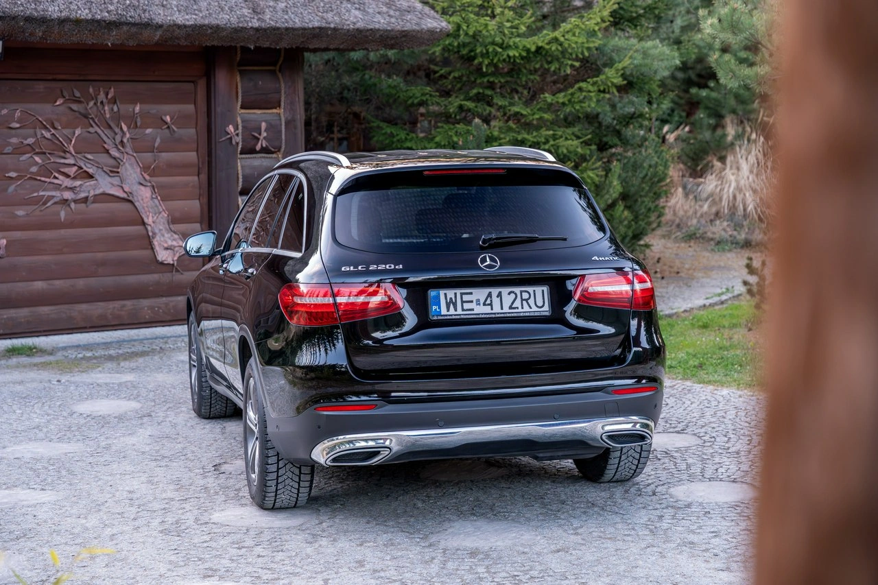 Mercedes GLC 220 - Zdjęcie 19