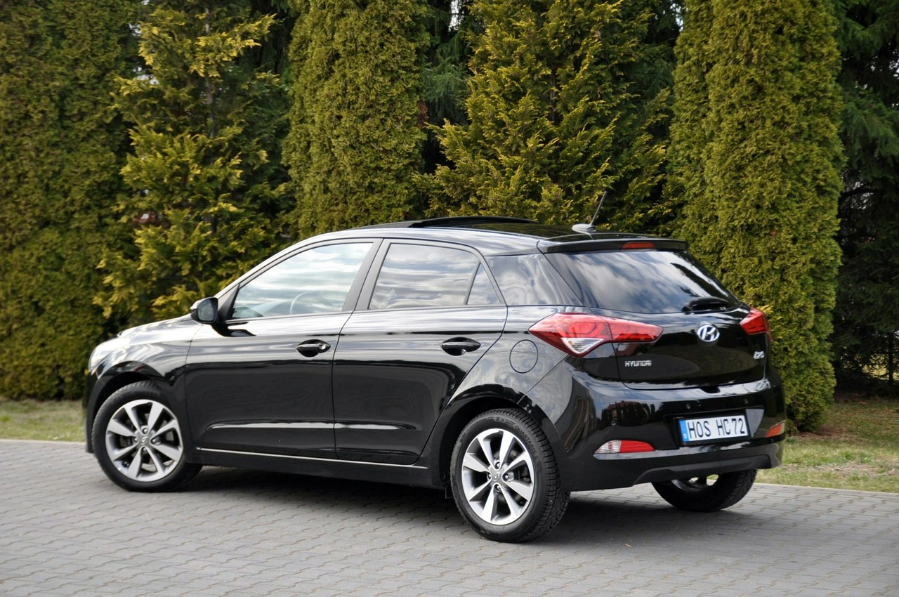 Hyundai i20 - Zdjęcie 12