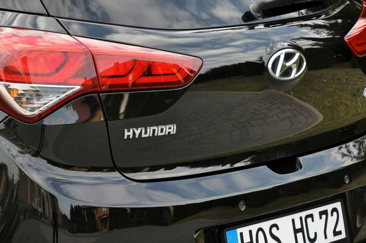 Hyundai i20 - Zdjęcie 15