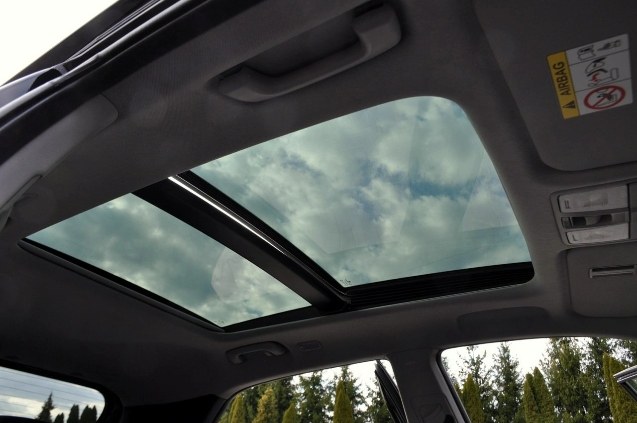 Hyundai i20 - Zdjęcie 29