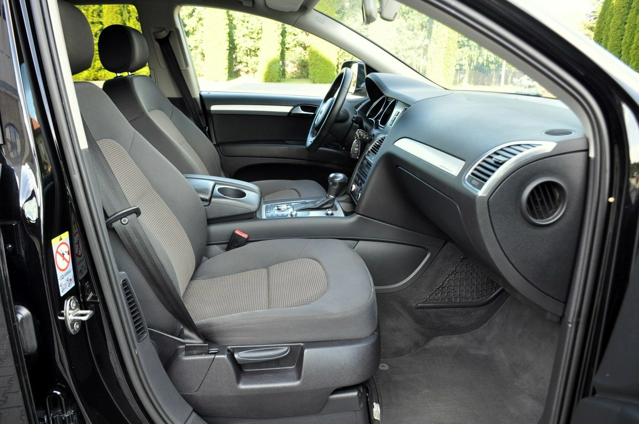 Audi Q7 - Zdjęcie 16