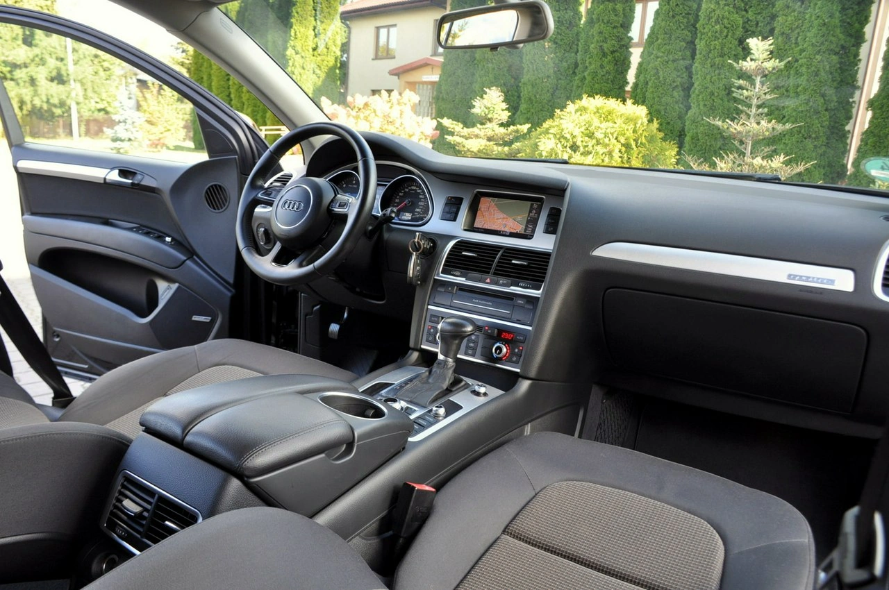 Audi Q7 - Zdjęcie 23