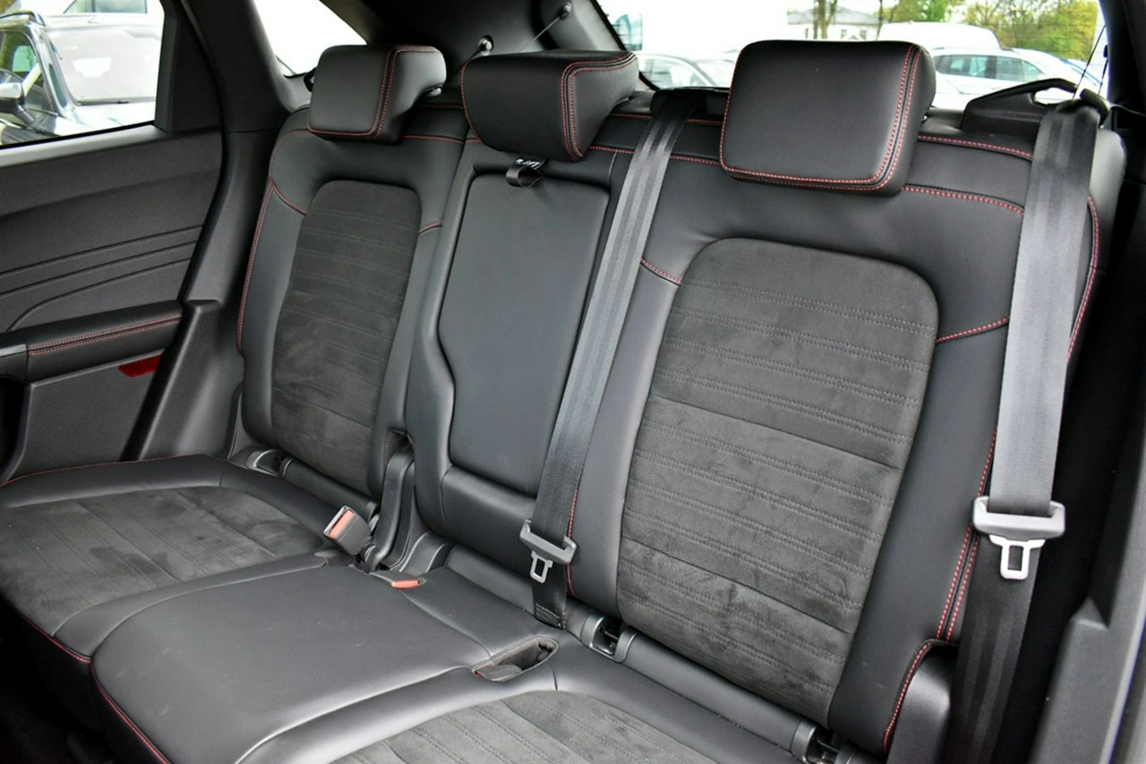 Ford Kuga - Zdjęcie 12